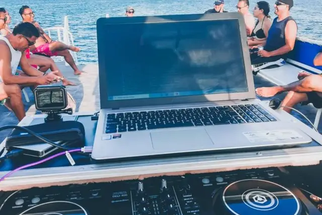 Música — Girls On Decks Djs Weddings & Events, Cancún