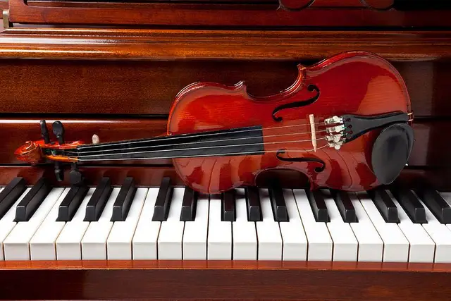Música — Duo De Violin Y Piano, Querétaro