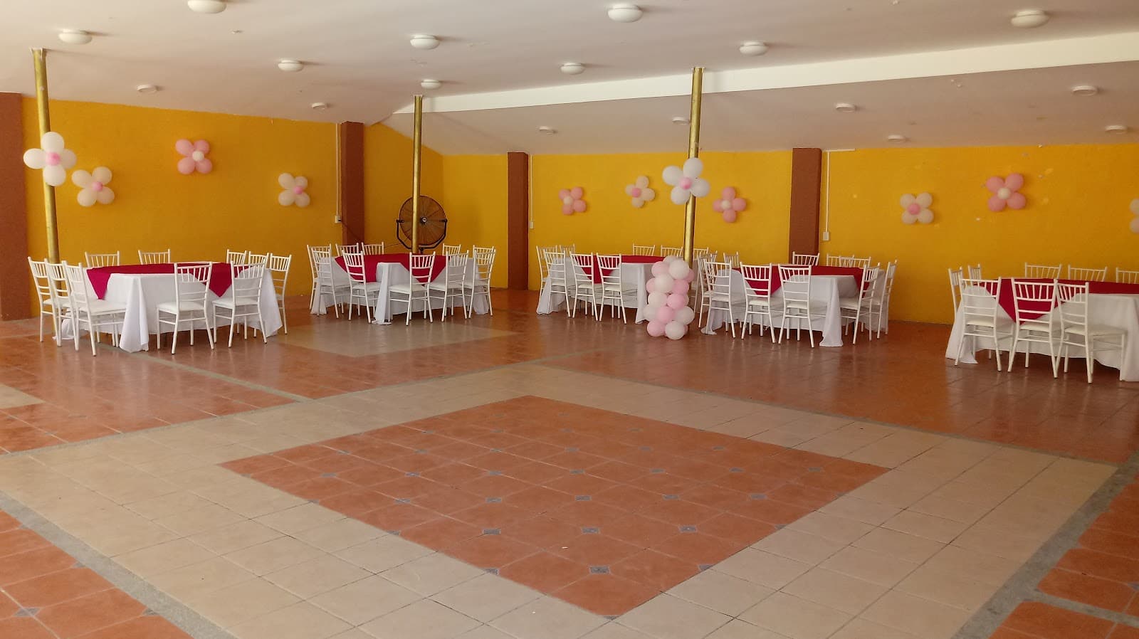 Foto de Salón de Fiestas " la Istmeña "