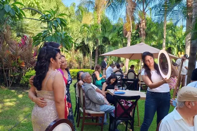 Entretenimiento para bodas en Ciudad de México — Selfie Ring, Ciudad de México