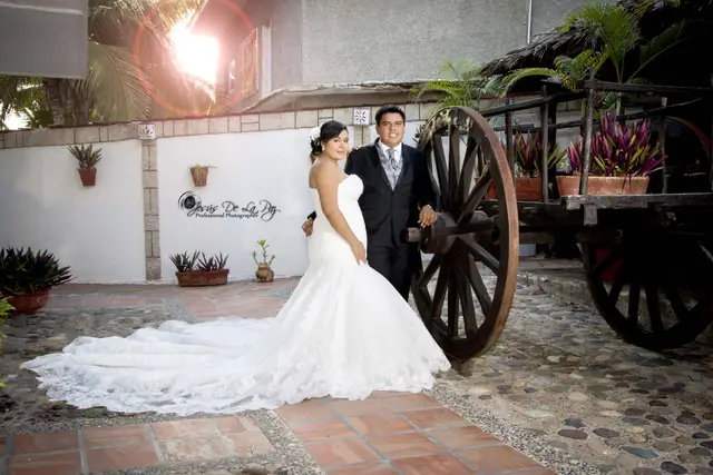 Fotografía y Video — Foto Estudio De La Paz, Lázaro Cárdenas