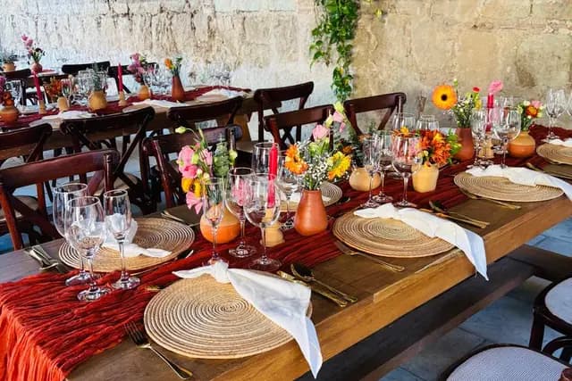 Catering — Santo Domingo Banquetes, Oaxaca
