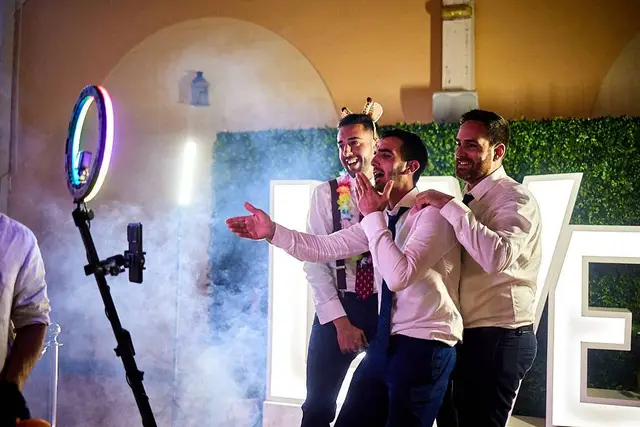 Entretenimiento — Spinorama Films,