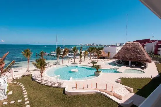 Luna de Miel — Zazil Ha Travel,