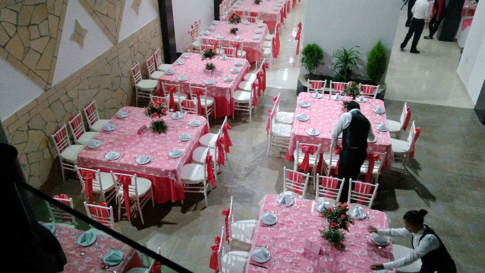 Foto de Renta de Sillas y Mesas Servi Fiestas Maya