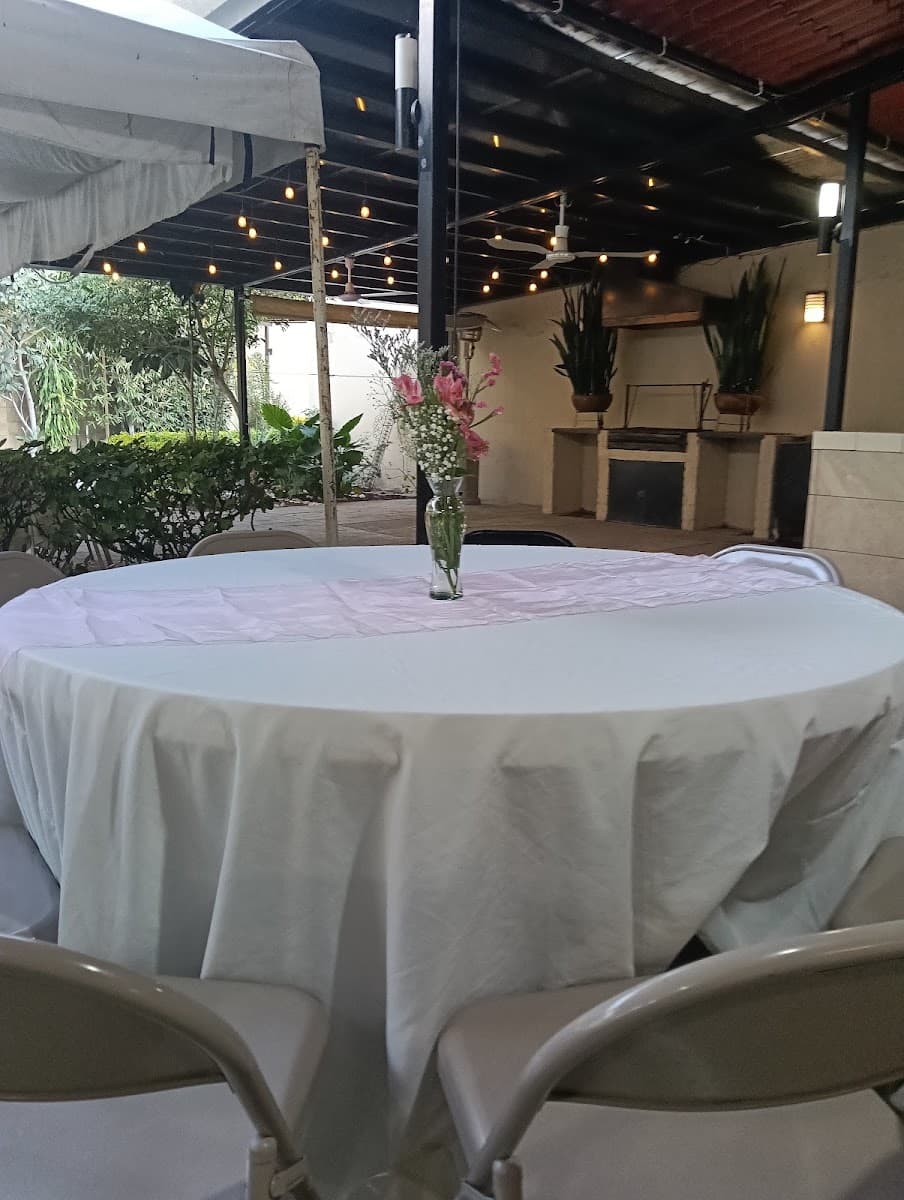 Foto de Casa Rosa, Jardin De Eventos