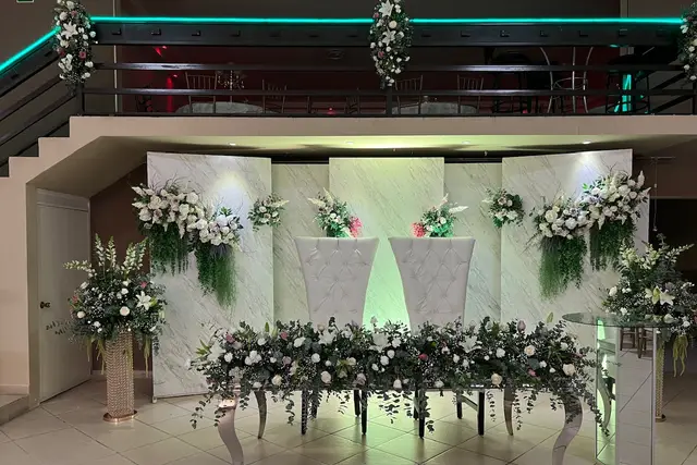 Venues — Convenciones Venecia, Empalme