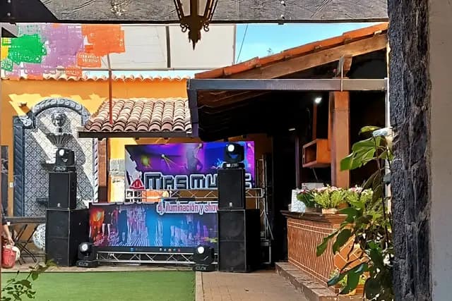 Música — Mas Music, Puebla