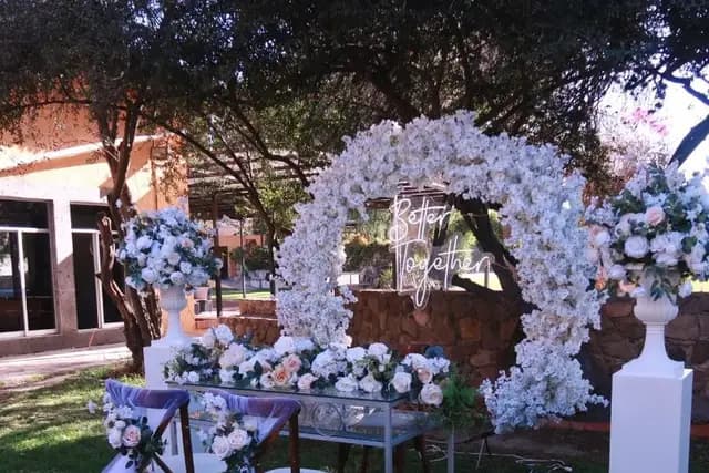 Decoración y Flores — Krissa Eventos, San Luis Potosí