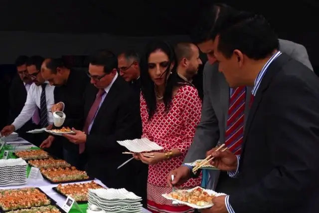 Catering — Sushi Za,