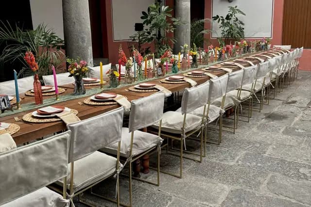 Mobiliario — Distrito Atemporal, Puebla