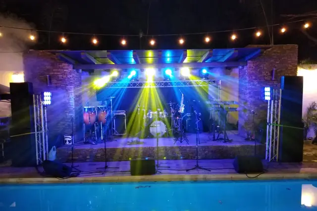 Música — Monterrey Band, Monterrey