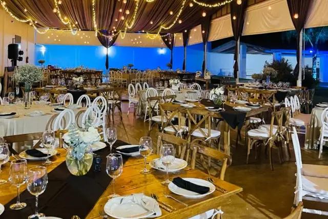 Decoración y Flores — DEE Decoración de Eventos, Guadalajara