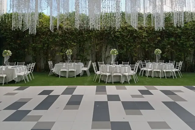 Frolik — wedding planner