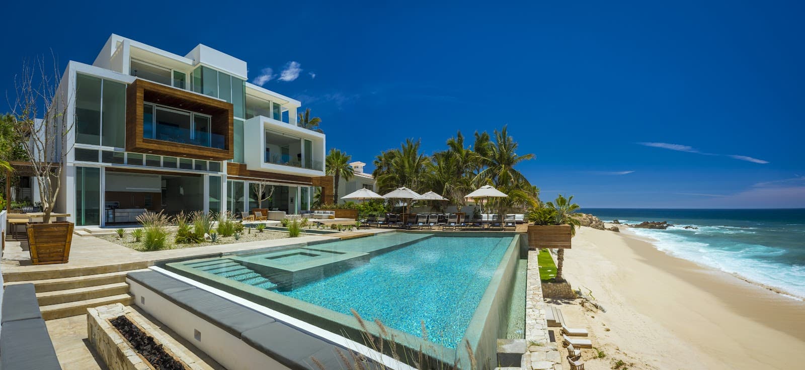 Foto de Cabo Bash VIP Services Specialists