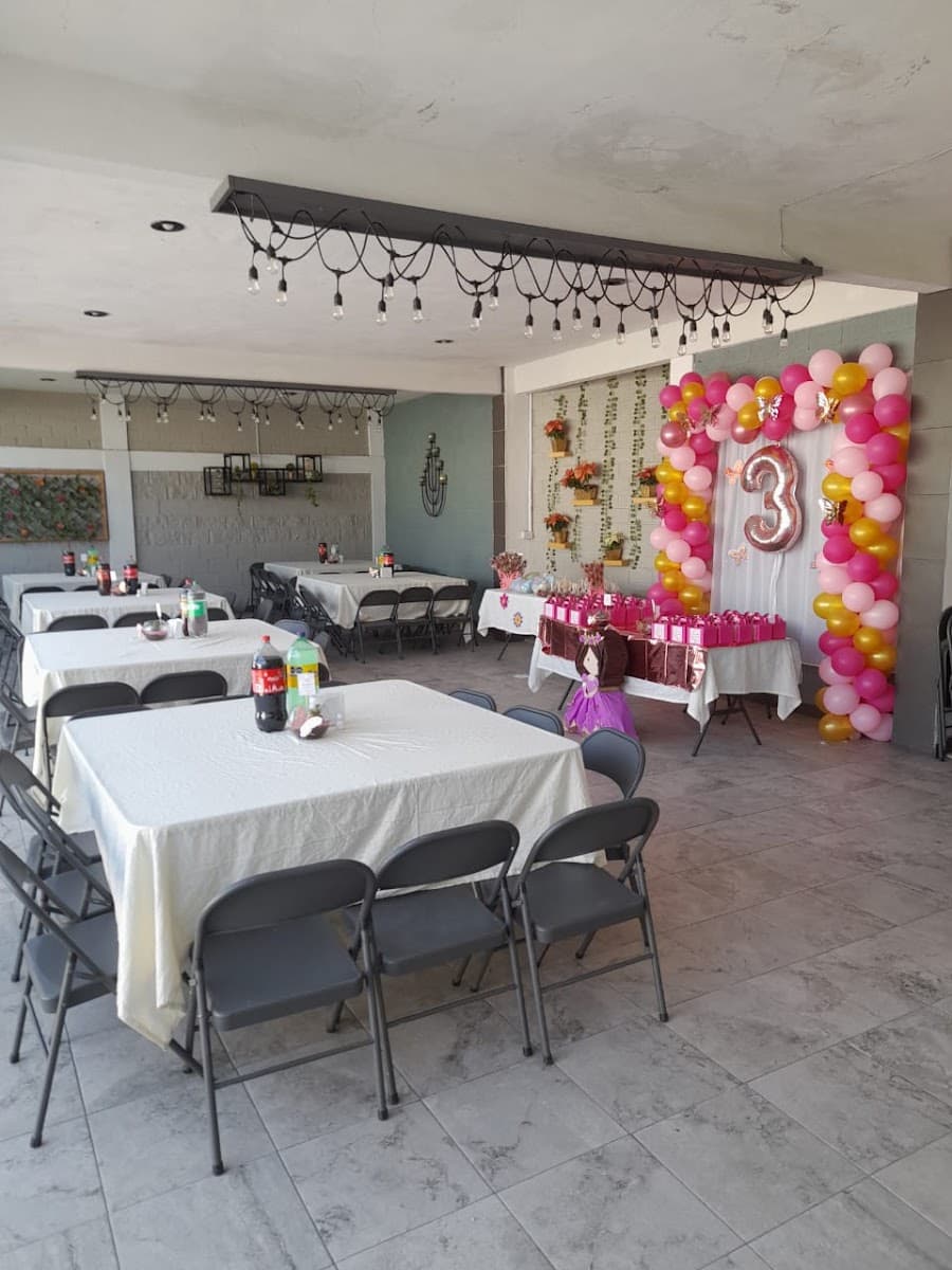 Venues — salon SANTO DOMINGO, León