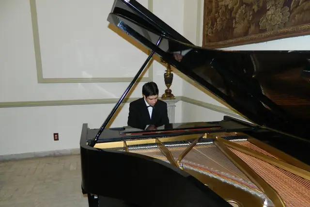 Música — Nicolae Ionescu, Guadalajara