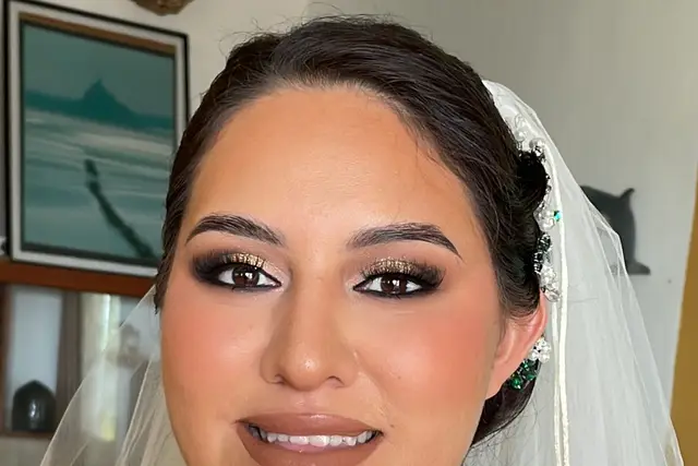 Maquillaje y Peinado — Abril Ramirez Makeup Artist, Playa del Carmen