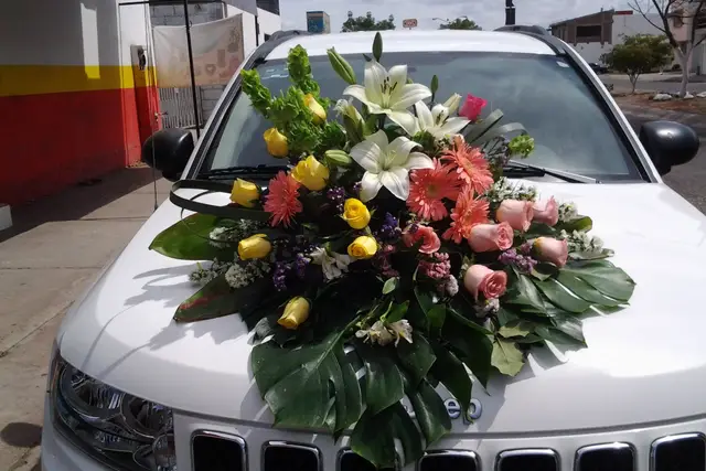 Decoración y Flores para bodas en Culiacán — Floreria Tita S Shop, Culiacán