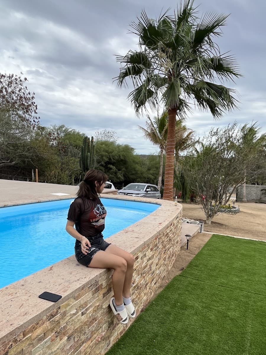 Foto de Flor del Desierto Pool Party