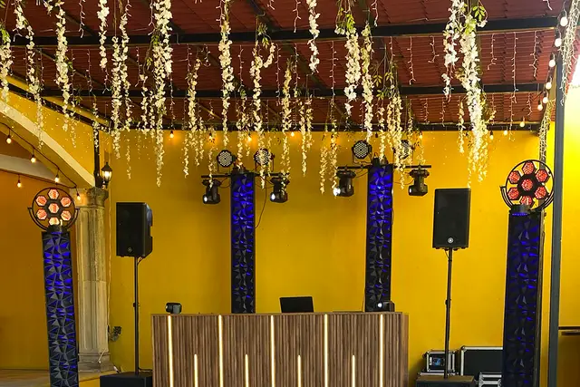 Música — The Bomb Eventos, Mérida