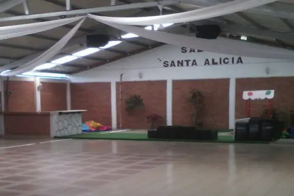 Venues — Salon Santa Alicia,