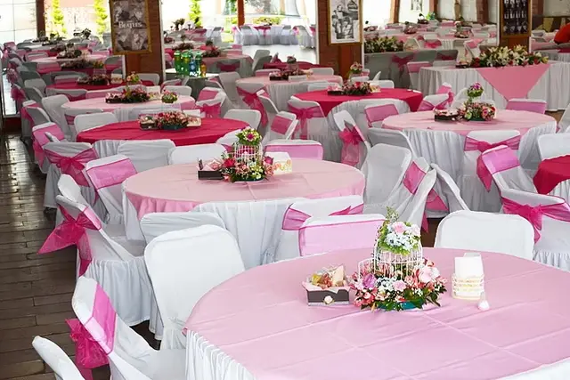 Venues — Salon Los Sauces,