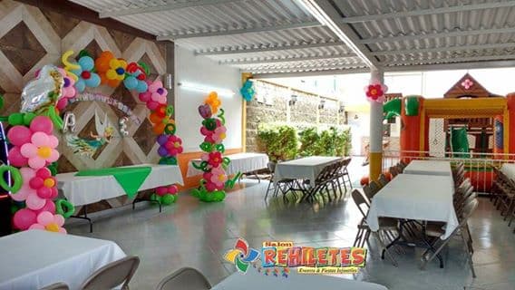 Venues — Salon Rehiletes, León