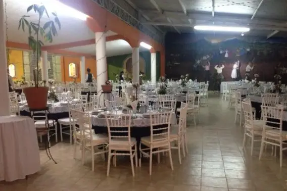 Venues — Salón Jardín Los Fresnos,