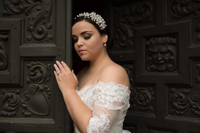 Xclusiv Makeup Studio — maquillaje y peinado para novia (3)