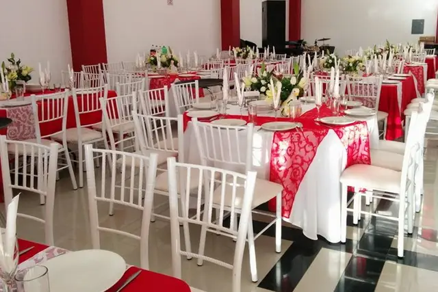 Venues — Salon Las Manzanas,