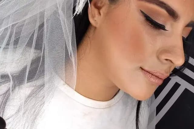 Maquillaje y Peinado — Studio Pg,