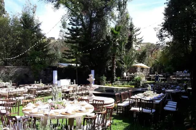 Mobiliario para bodas en San Miguel de Allende — Eventos Canal, San Miguel de Allende