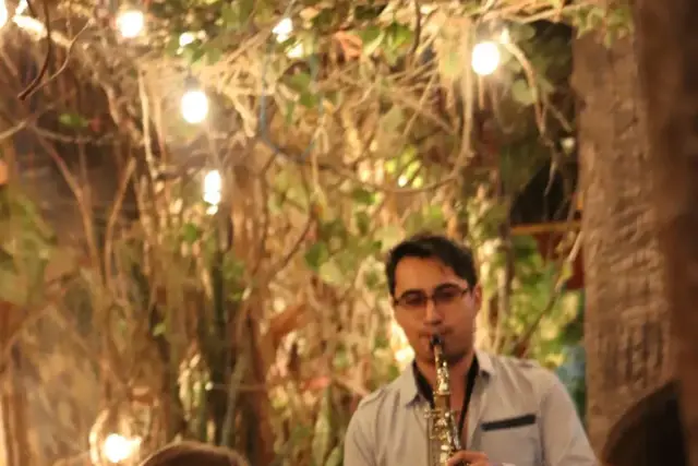 Emmanuel Villasana Saxofonista — música para bodas (3)