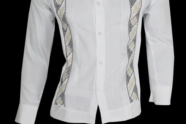 Vestidos y Trajes para bodas en Lázaro Cárdenas — Kalido Guayaberas, Lázaro Cárdenas