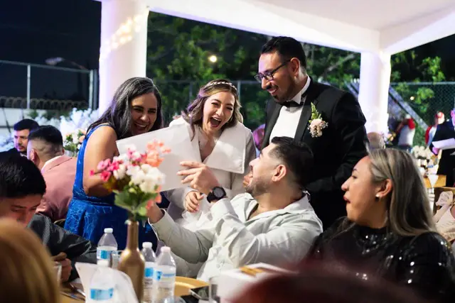 Mastuerzo Caricaturas — entretenimiento para bodas