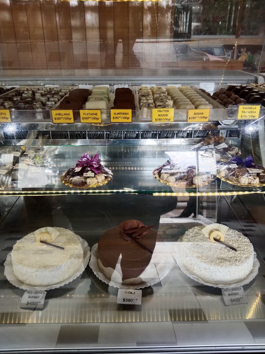 Foto de Pastelería El Pollito Sucursal Toluca