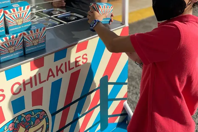 Catering — Santos Chilakiles,