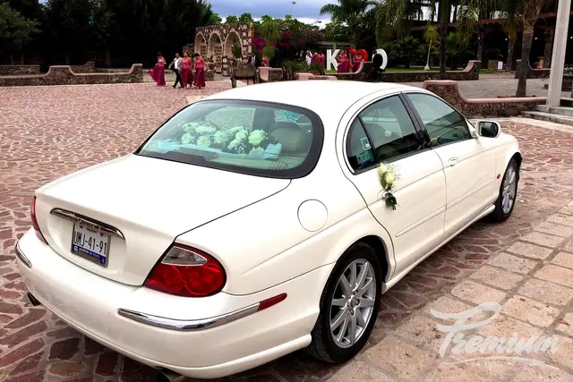 Traslado Novios — Jaguar Bodas Querétaro, Querétaro