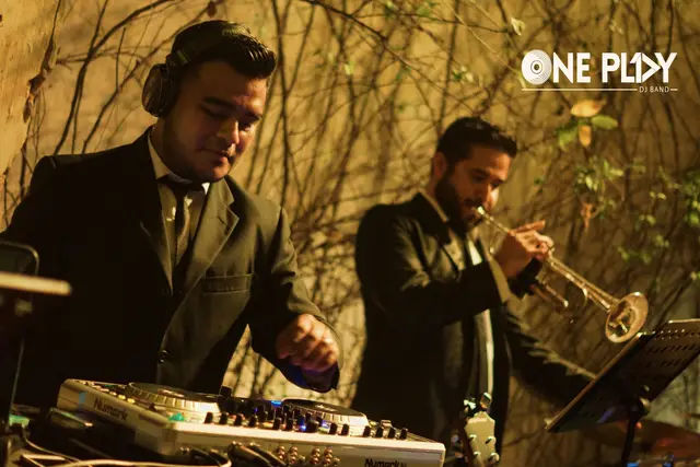 Música — One Play Dj Band, Mazatlán