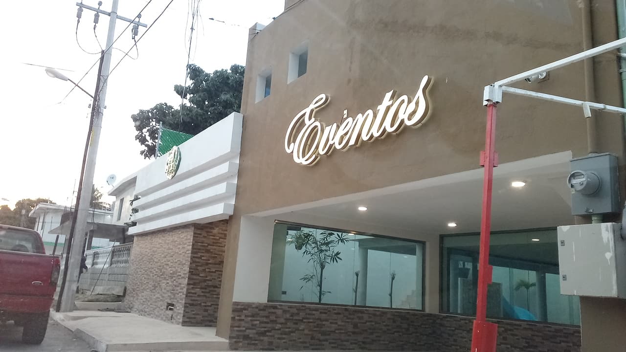 Venues — Salón Real Jardín, Tampico