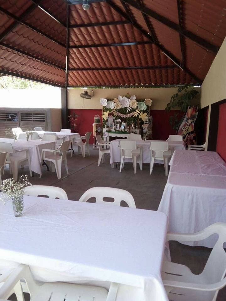 Venues — Salón Luau de Dayanna, La Paz