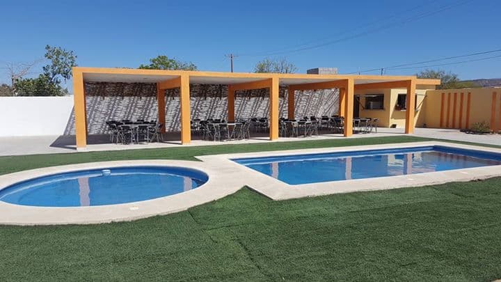Venues — Salon Pipipepos, La Paz