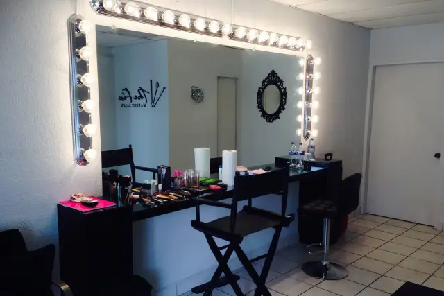 Maquillaje y Peinado — The Fix Makeup Salon,