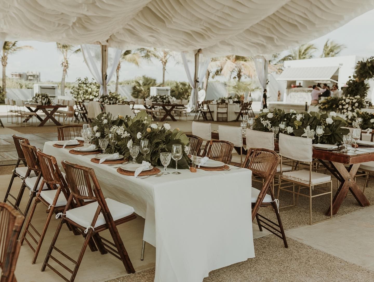 Foto de Design Co. Wedding & Event Planners