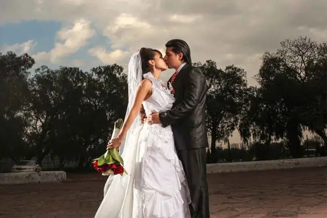 Moments By Love — fotografía de bodas
