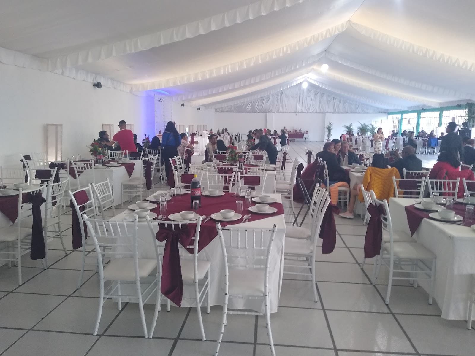 Venues — Salón Jardín Aurora,
