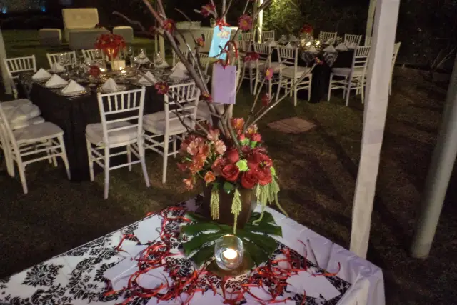 Decoración y Flores — Gina Nario Diseño Floral, Tlajomulco de Zúñiga