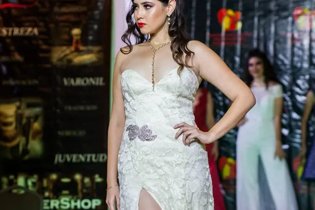 Vestidos y Trajes para bodas en Hermosillo — Marisela Valenzuela, Hermosillo