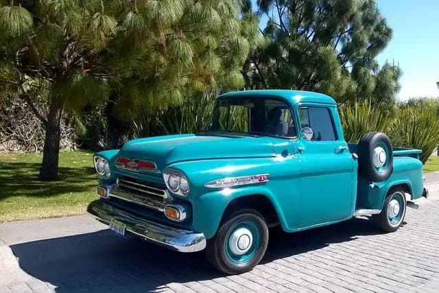 Traslado Novios para bodas en Guadalajara — Grupo Barrhen - Autos clásicos, Guadalajara